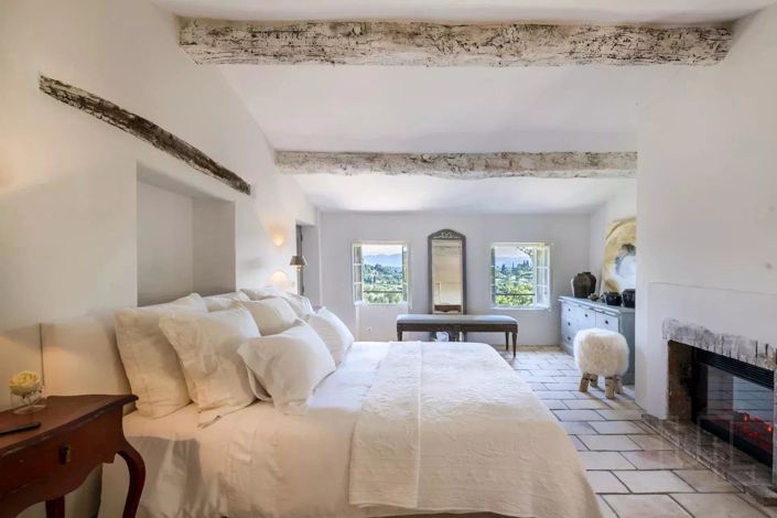 Image No.11-5 Bed House for sale