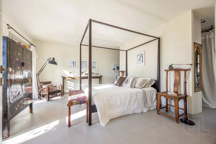 Image No.11-5 Bed House for sale