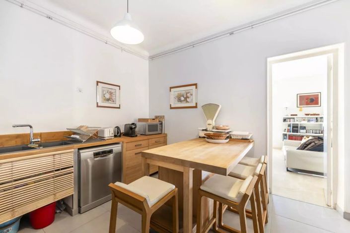 Image No.15-4 Bed House for sale