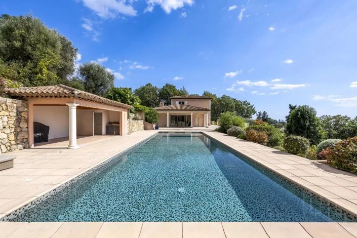 Image No.19-6 Bed House for sale