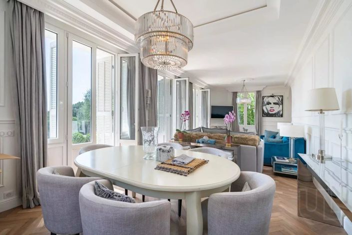 Image No.6-6 Bed House for sale