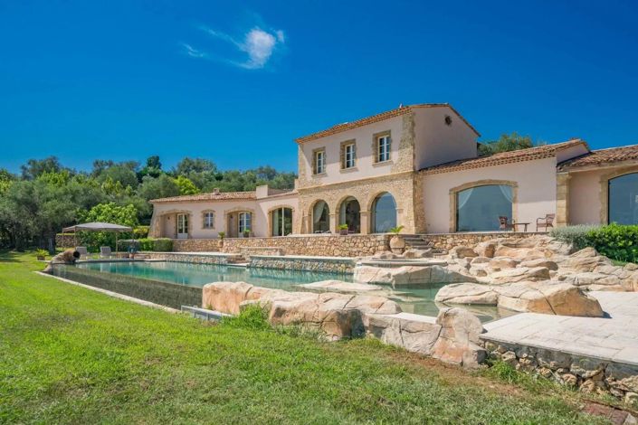 Image No.4-5 Bed House for sale