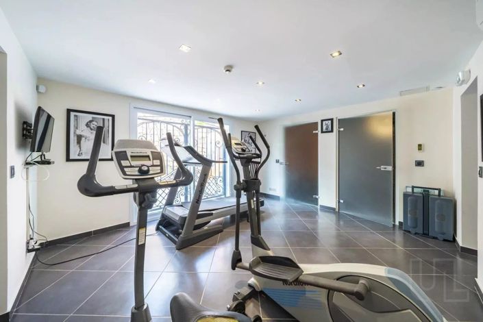 Image No.18-Maison de 7 chambres à vendre à Grasse