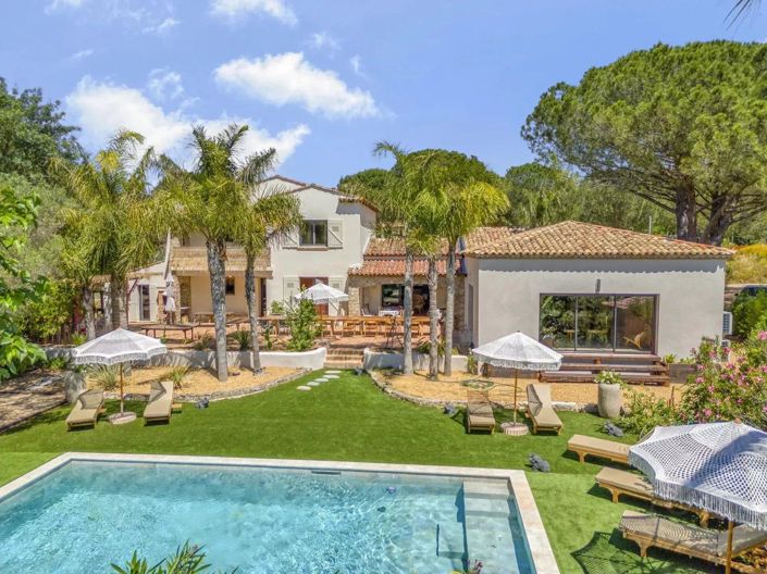 Image No.2-Maison de 6 chambres à vendre à Grimaud