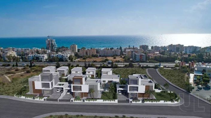 Image No.15-5 Bed House for sale