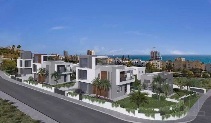 Image No.17-5 Bed House for sale