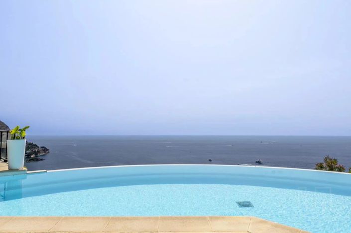 Image No.2-5 Bed House for sale