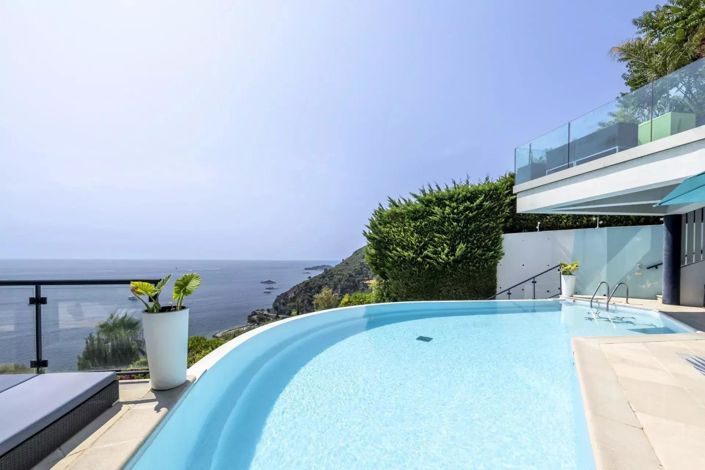 Image No.5-5 Bed House for sale