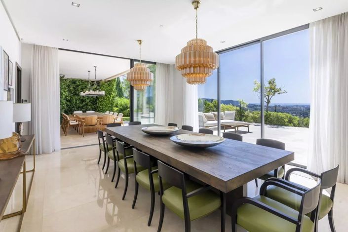 Image No.5-7 Bed House for sale