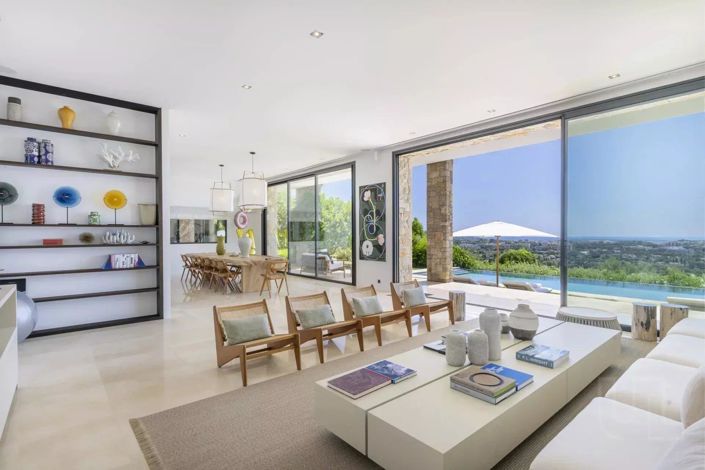 Image No.6-7 Bed House for sale