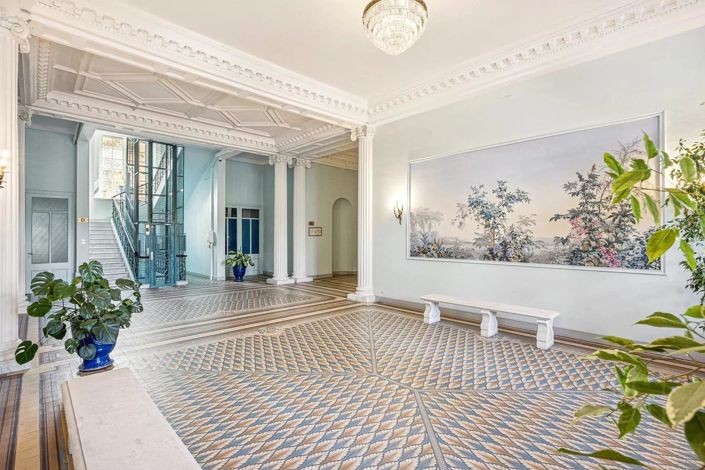 Image No.10-3 Bed Apartment for sale