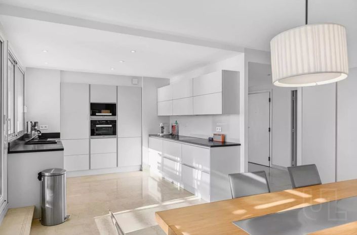 Image No.6-4 Bed Apartment for sale