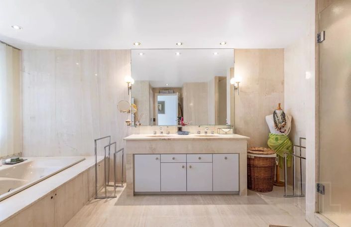 Image No.9-Maison de 4 chambres à vendre à Vence