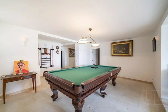 Image No.11-5 Bed House for sale