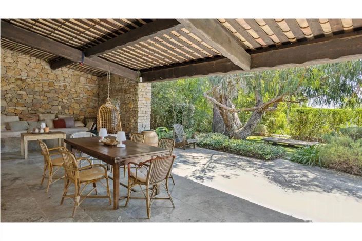 Image No.3-5 Bed House for sale