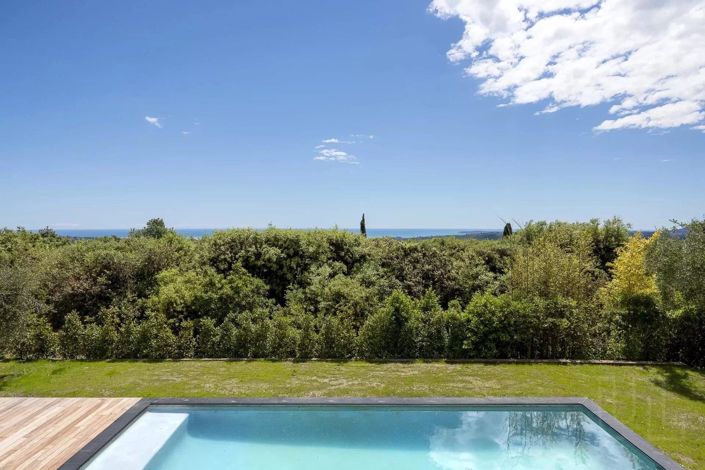 Image No.4-5 Bed House for sale