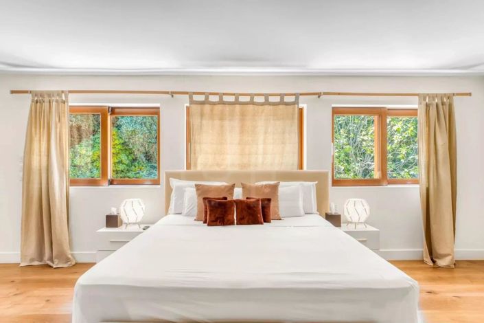 Image No.29-7 Bed House for sale