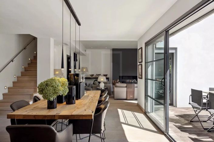 Image No.16-4 Bed House for sale