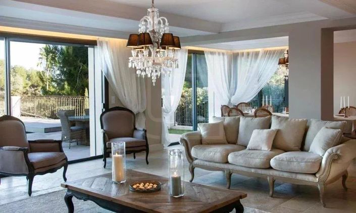 Image No.5-5 Bed House for sale