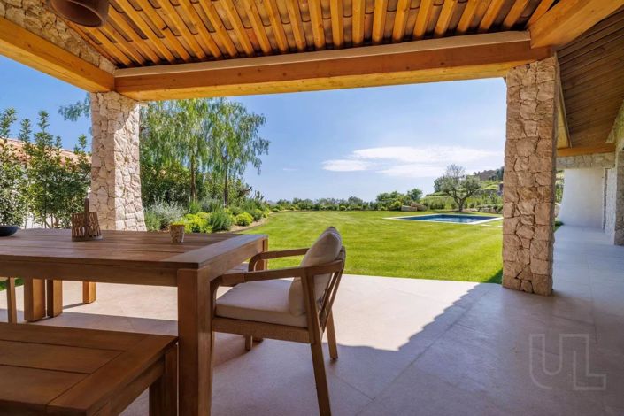 Image No.6-4 Bed House for sale