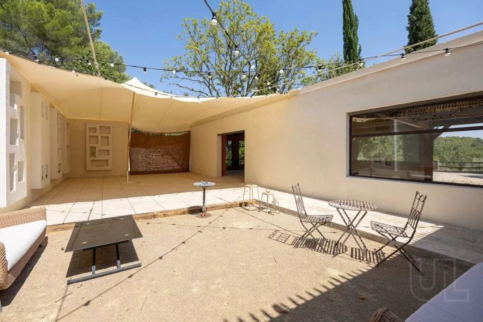 Image No.12-5 Bed House for sale