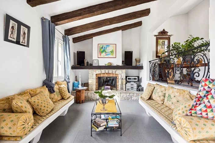 Image No.4-5 Bed House for sale