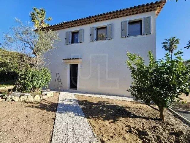 Image No.33-5 Bed House for sale