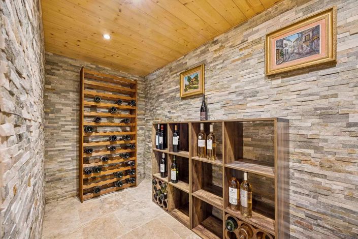 Image No.9-4 Bed House for sale