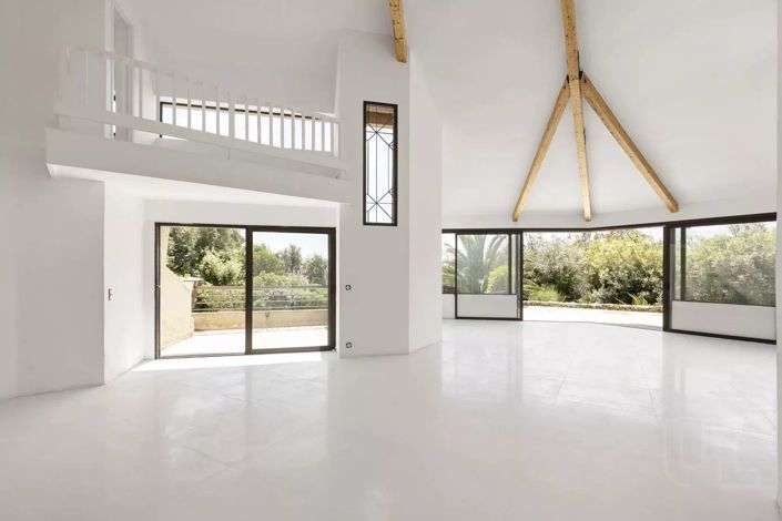 Image No.5-4 Bed House for sale