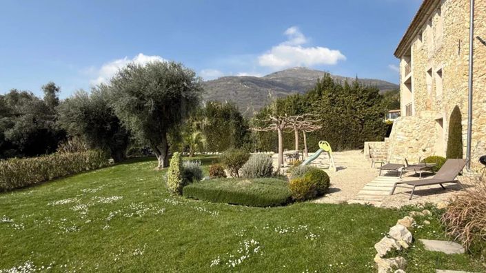 Image No.22-4 Bed House for sale