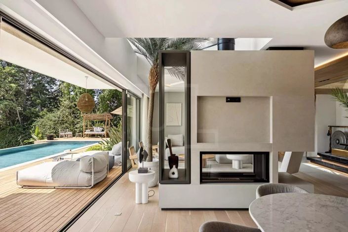 Image No.6-4 Bed House for sale