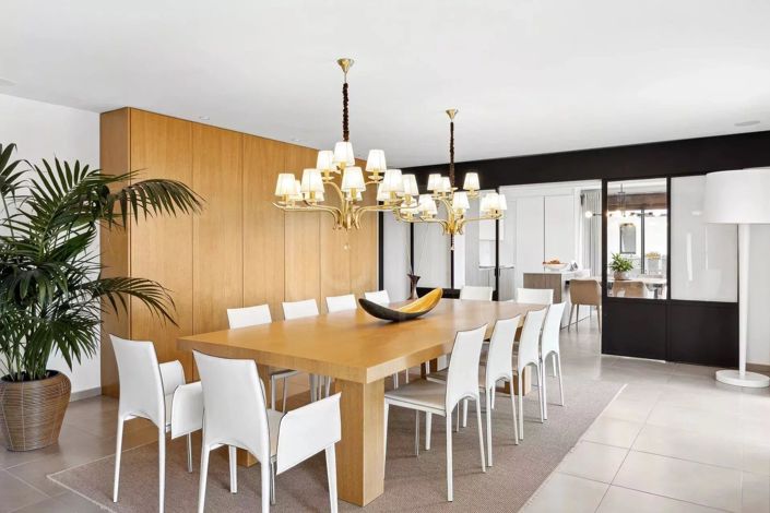 Image No.15-4 Bed House for sale