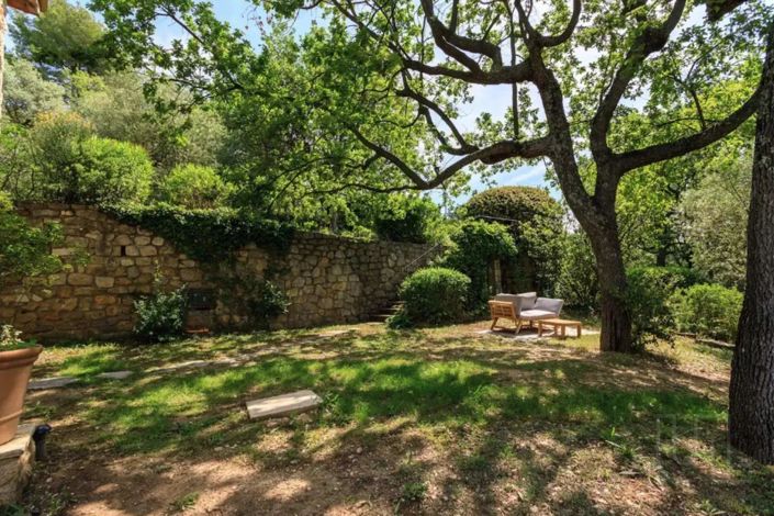 Image No.4-5 Bed House for sale