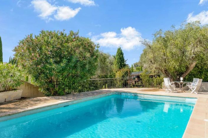 Image No.4-5 Bed House for sale