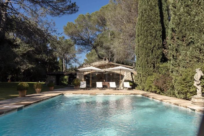 Image No.4-9 Bed House for sale