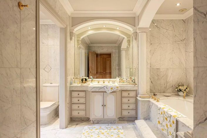 Image No.9-9 Bed House for sale