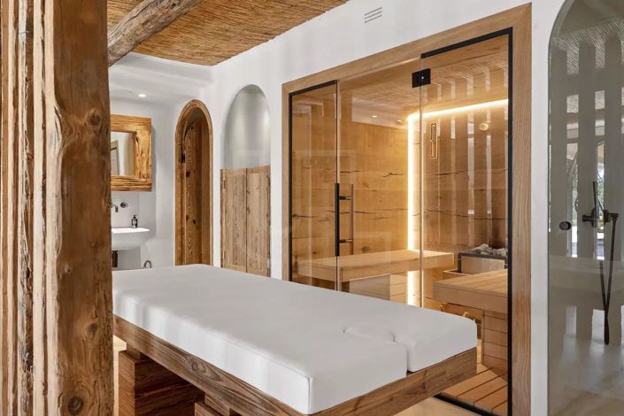 Image No.21-6 Bed House for sale