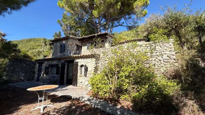 Image No.11-6 Bed House for sale