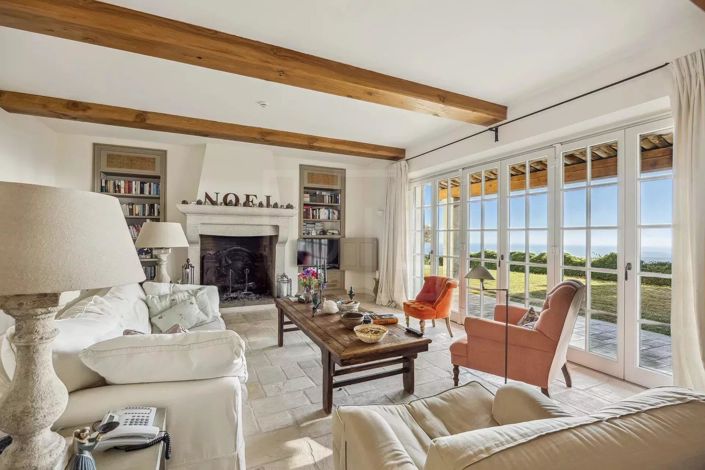 Image No.9-6 Bed House for sale