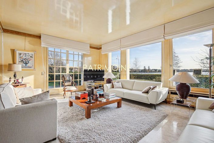 Image No.5-4 Bed Property for sale