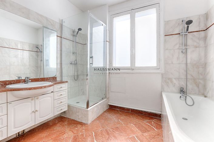 Image No.11-4 Bed Apartment for sale