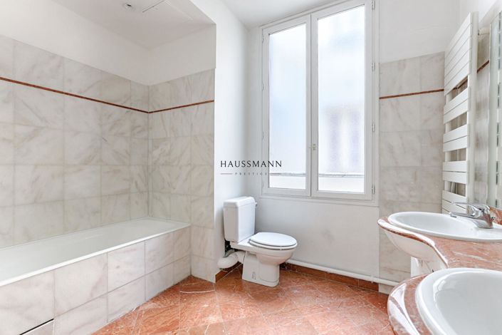 Image No.12-4 Bed Apartment for sale