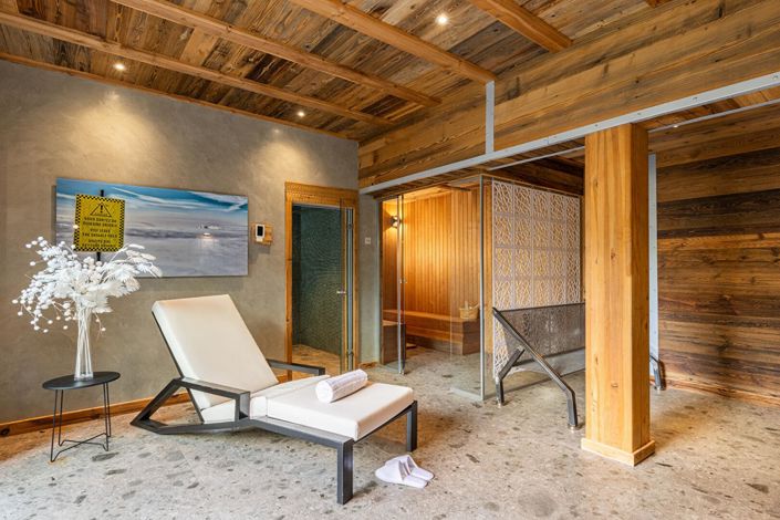 Image No.9-13 Bed Property for sale