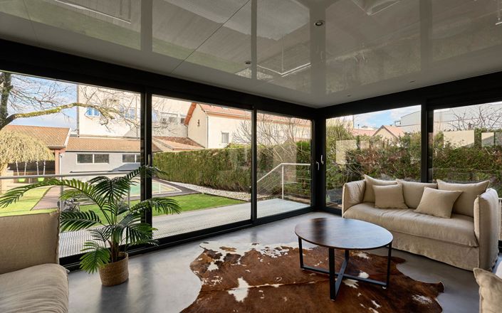 Image No.2-4 Bed House for sale