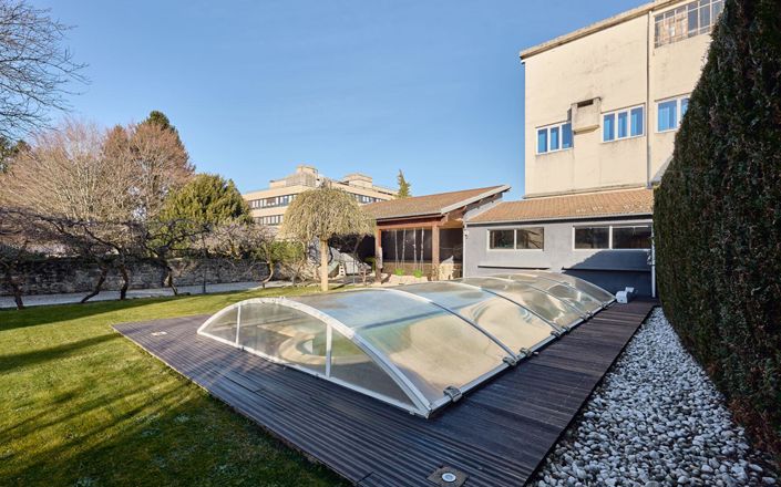 Image No.8-4 Bed House for sale