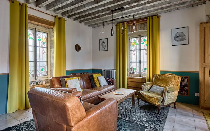 Image No.10-7 Bed House for sale