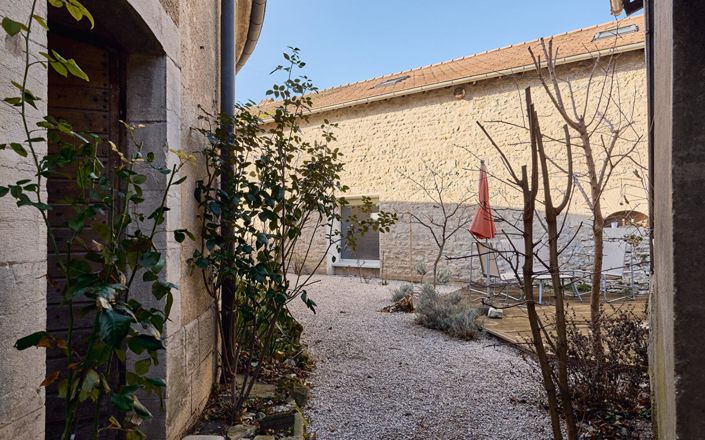 Image No.12-7 Bed House for sale