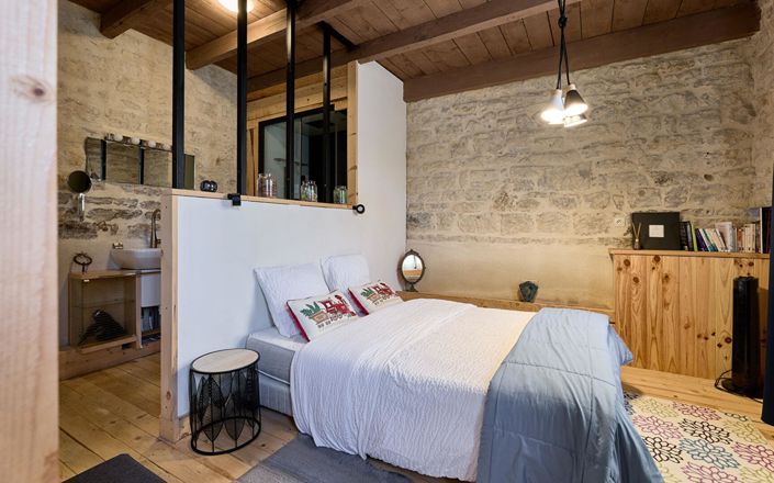 Image No.9-7 Bed House for sale