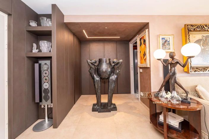 Image No.13-1 Bed Apartment for sale