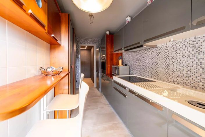 Image No.9-1 Bed Apartment for sale